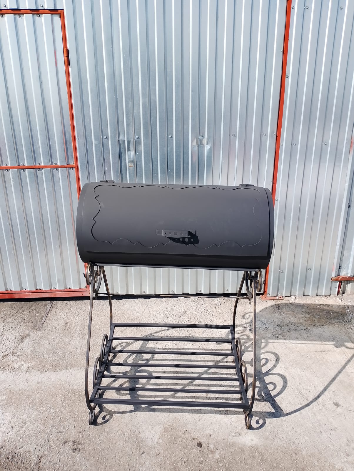 картинка Мангал - гриль "Бочонок" (3мм) от магазина Мангалторг