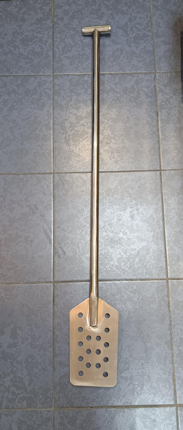 картинка Лопатка из нержавеющей стали, 120 см. от магазина Мангалторг