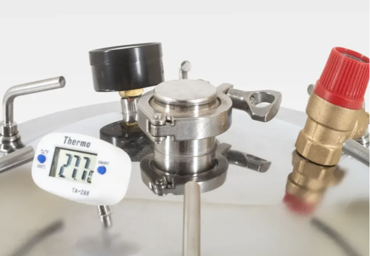 картинка Автоклав Булат 26л+ ТЭН от магазина Мангалторг